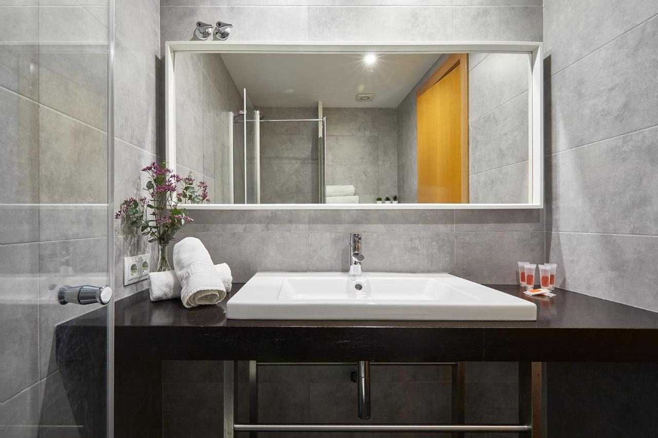 Bbarcelona Clot Apartments Exterior photo